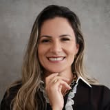 Carol Pinheiro